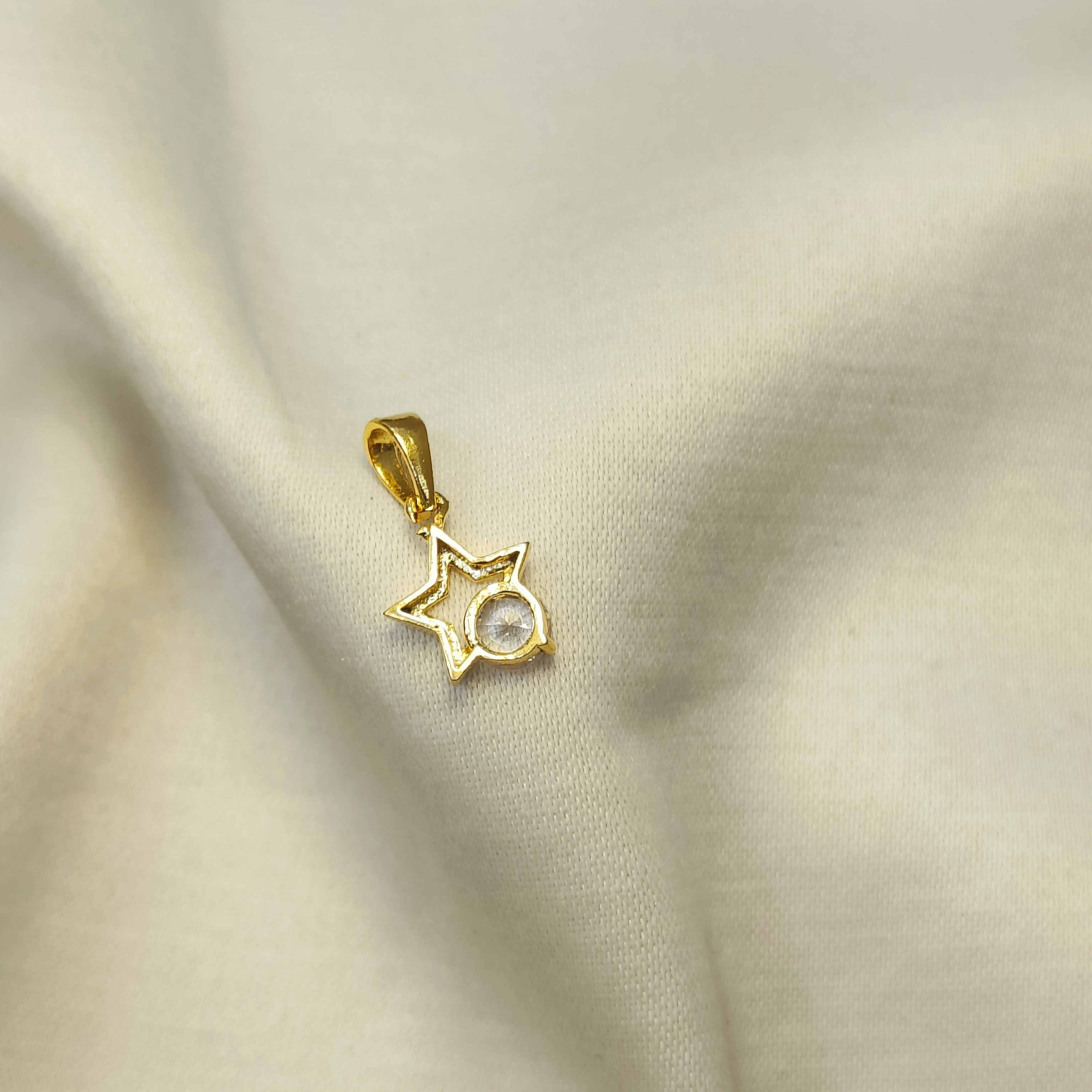 Tara Glow Gold Plated Star Pendant Chain