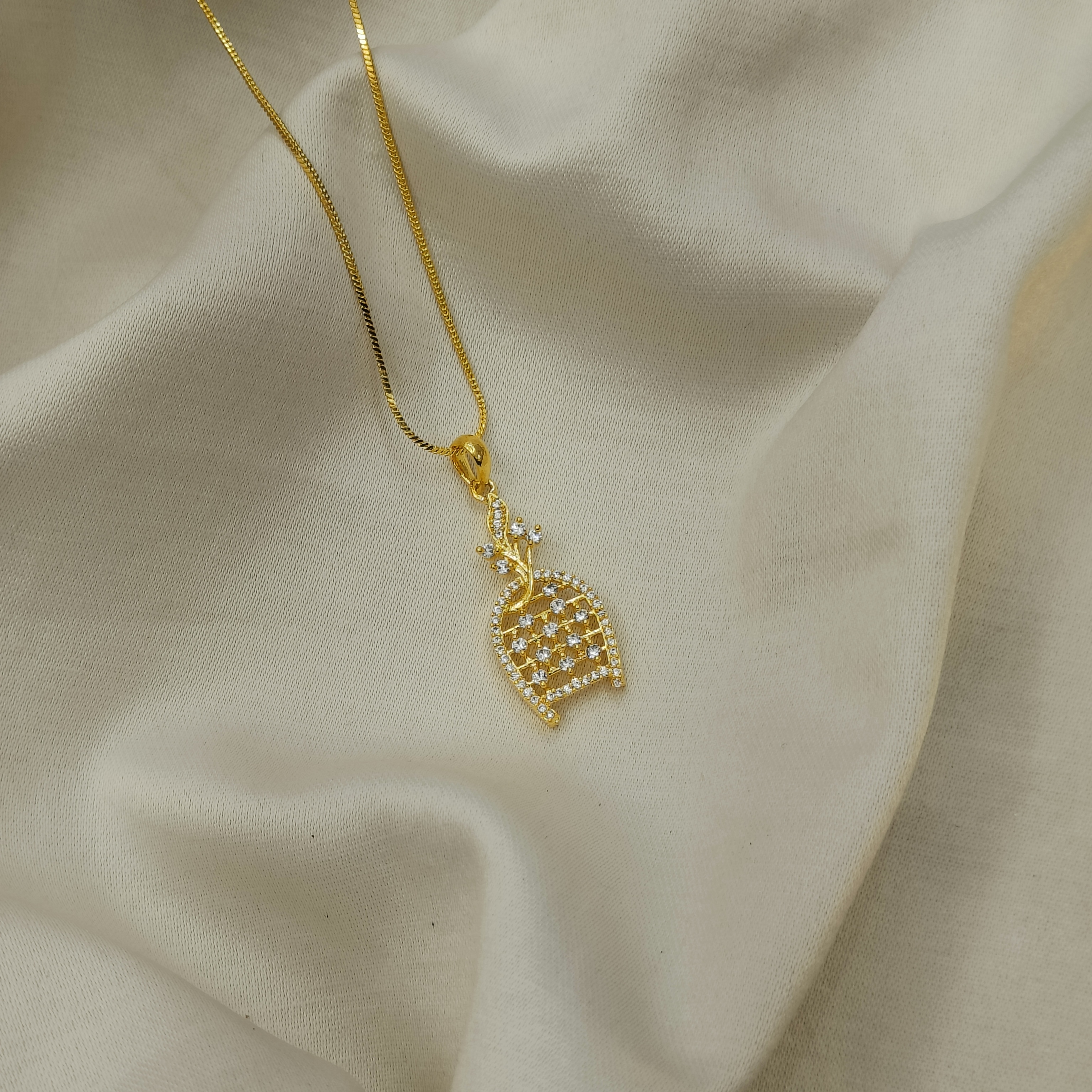 Stone Leaf Drop Gold Plated Pendant Chain