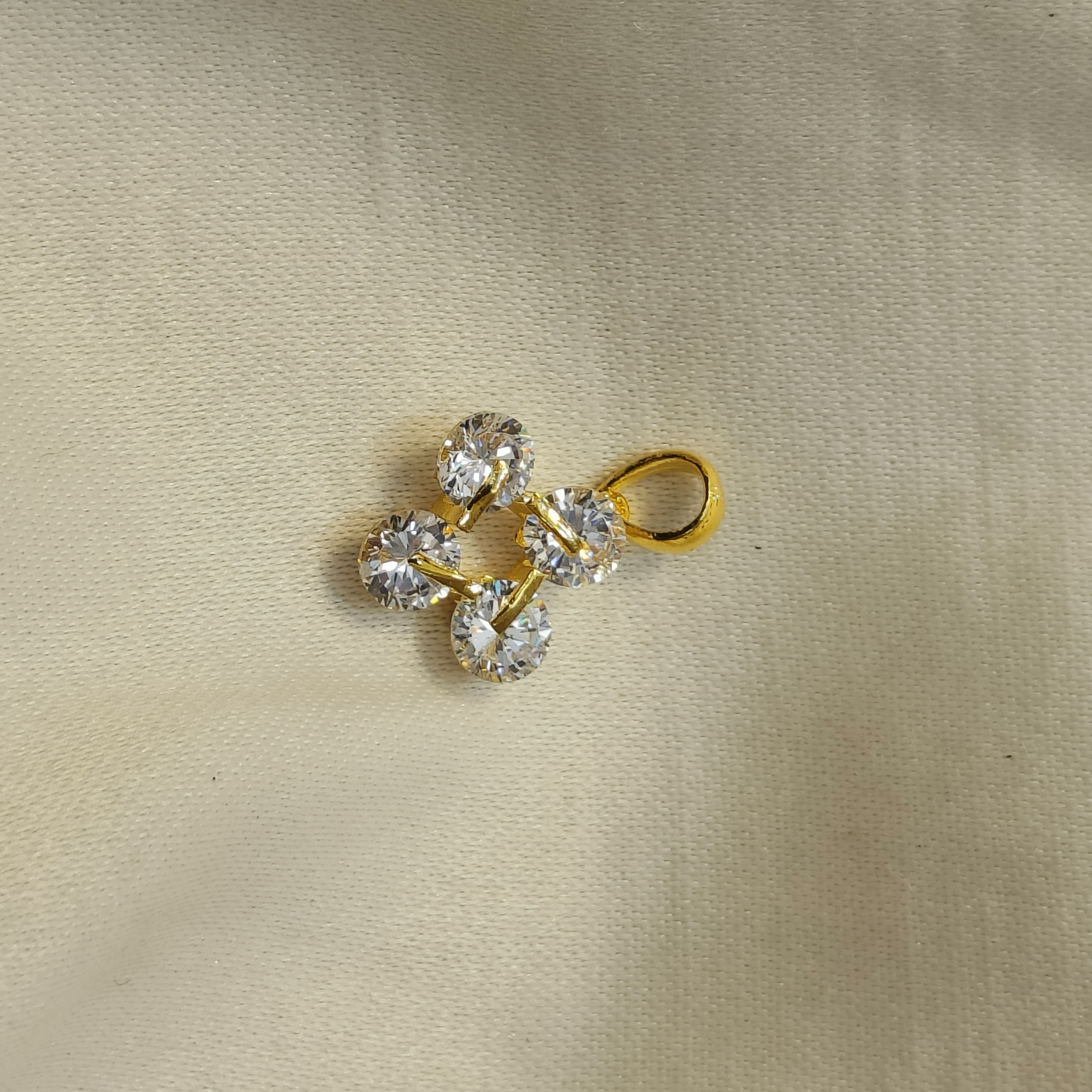 Orbit Bloom Gold Plated Pendant Chain