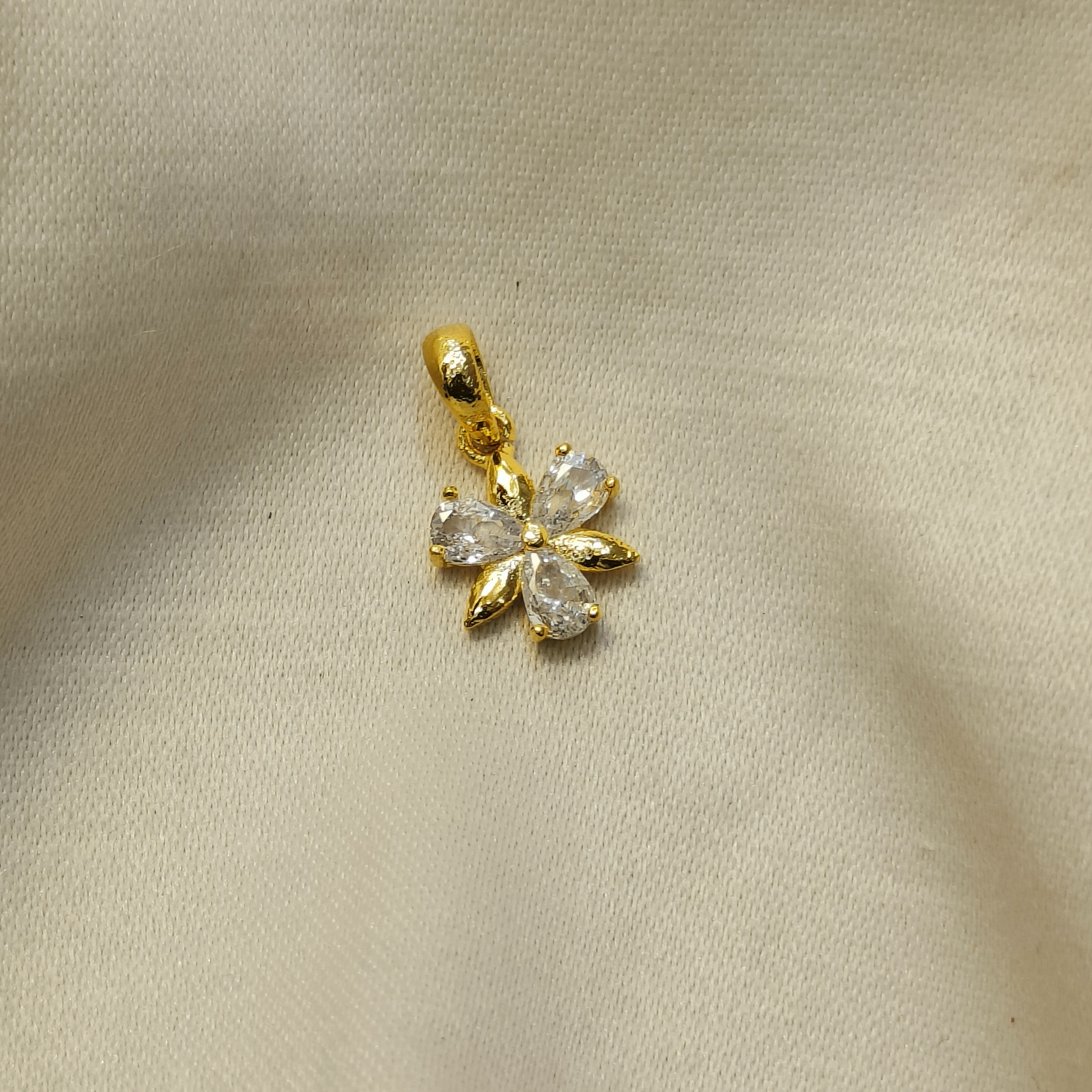 Petal Crest Gold Plated Pendant Chain