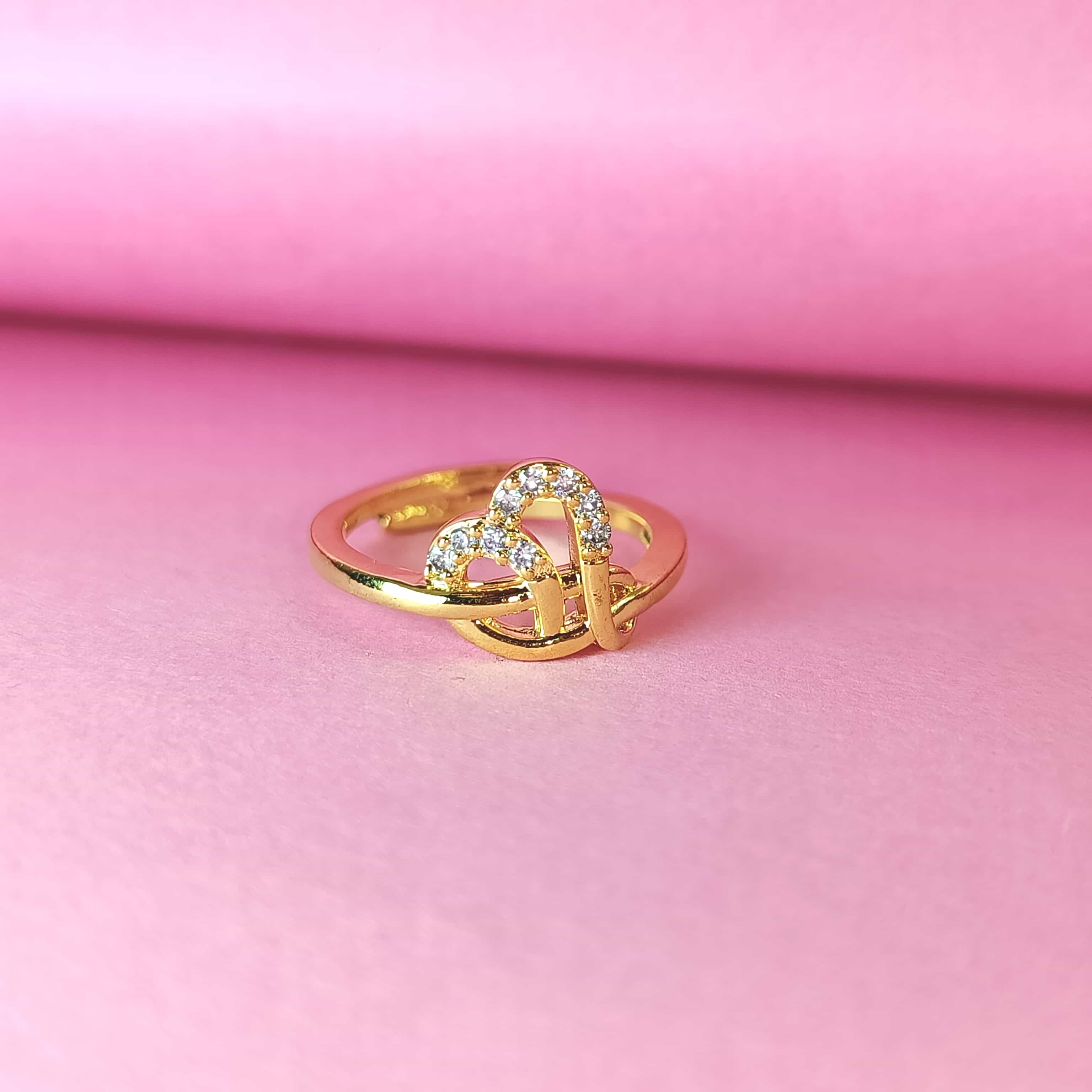 Nimoraa Interlocked Heart Promise Ring