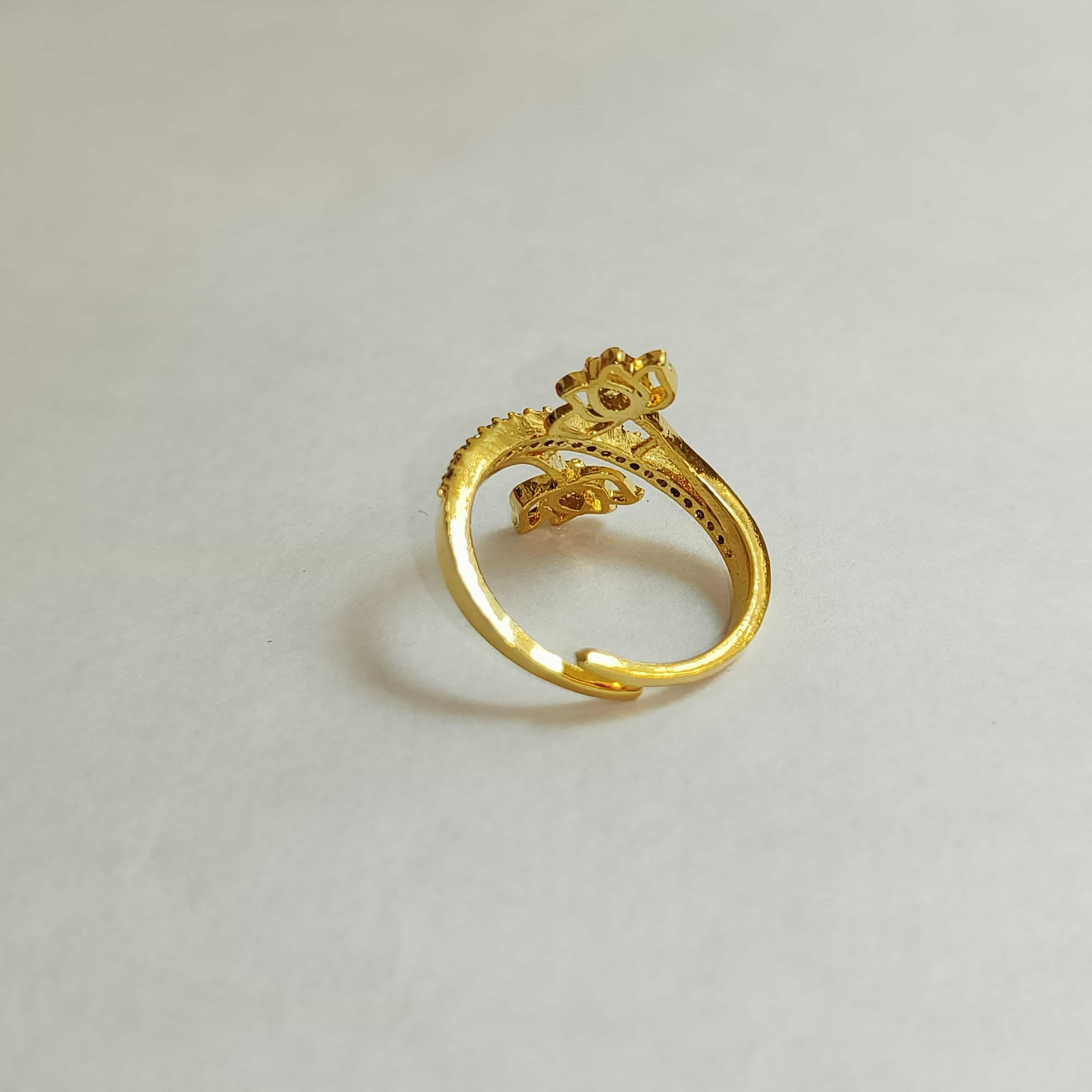 Nimoraa Lotus Bloom Open Ring