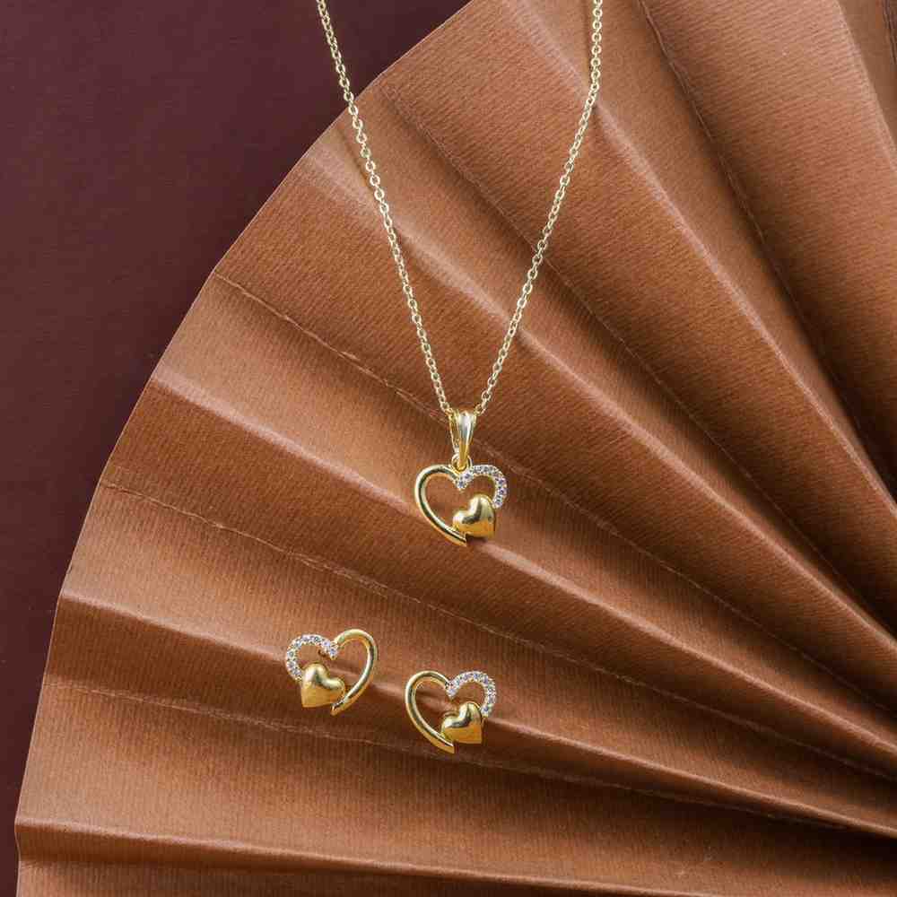 Nimoraa Twin Heart Promise golden Pendant Set