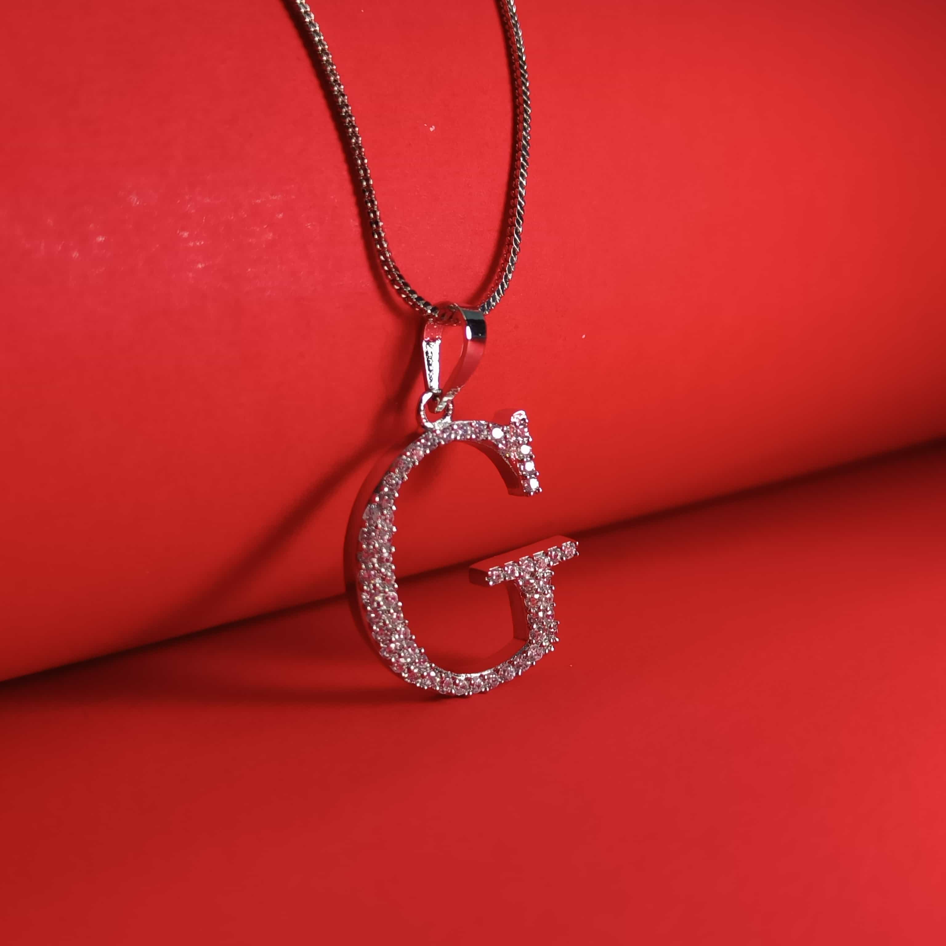 Nimoraa G Initial Silver Pendant Chain