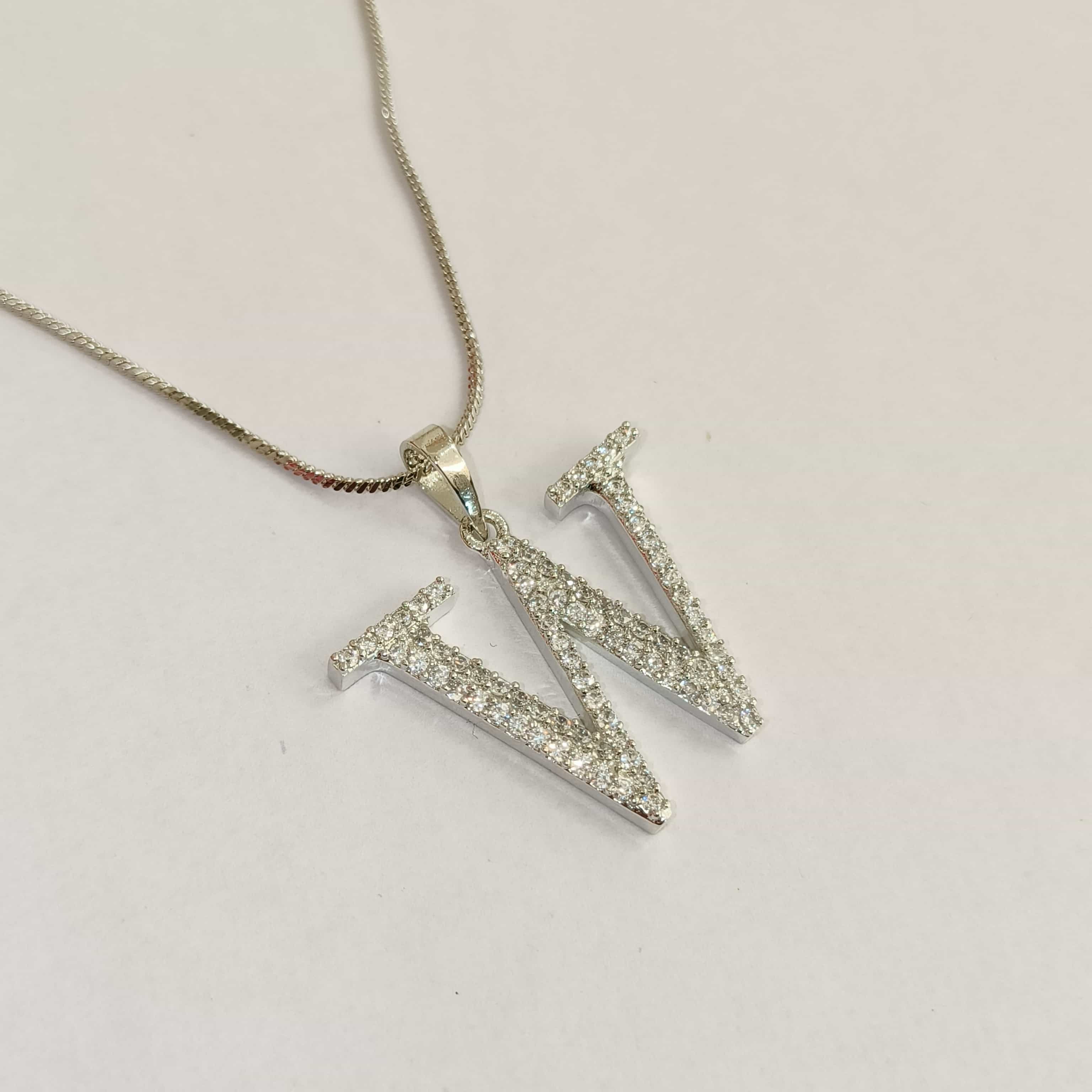 Nimoraa W Initial Silver Pendant Chain