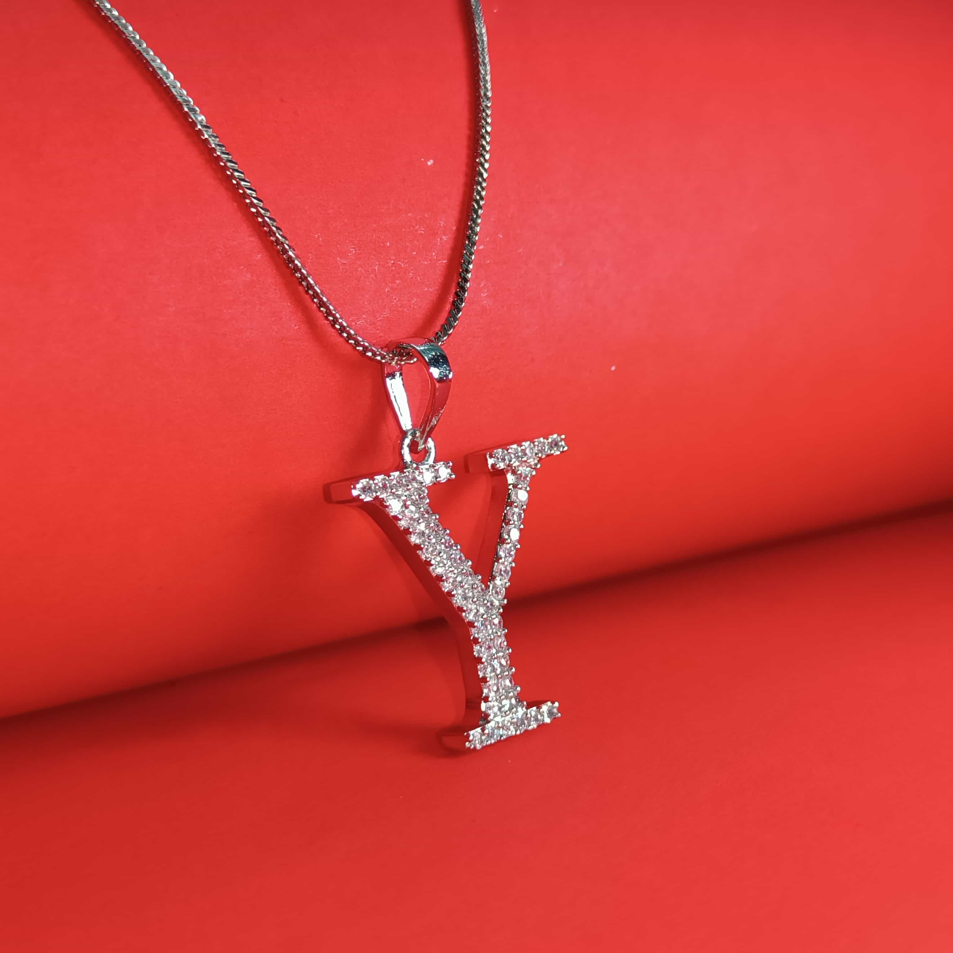 Nimoraa Y Initial Silver Pendant Chain