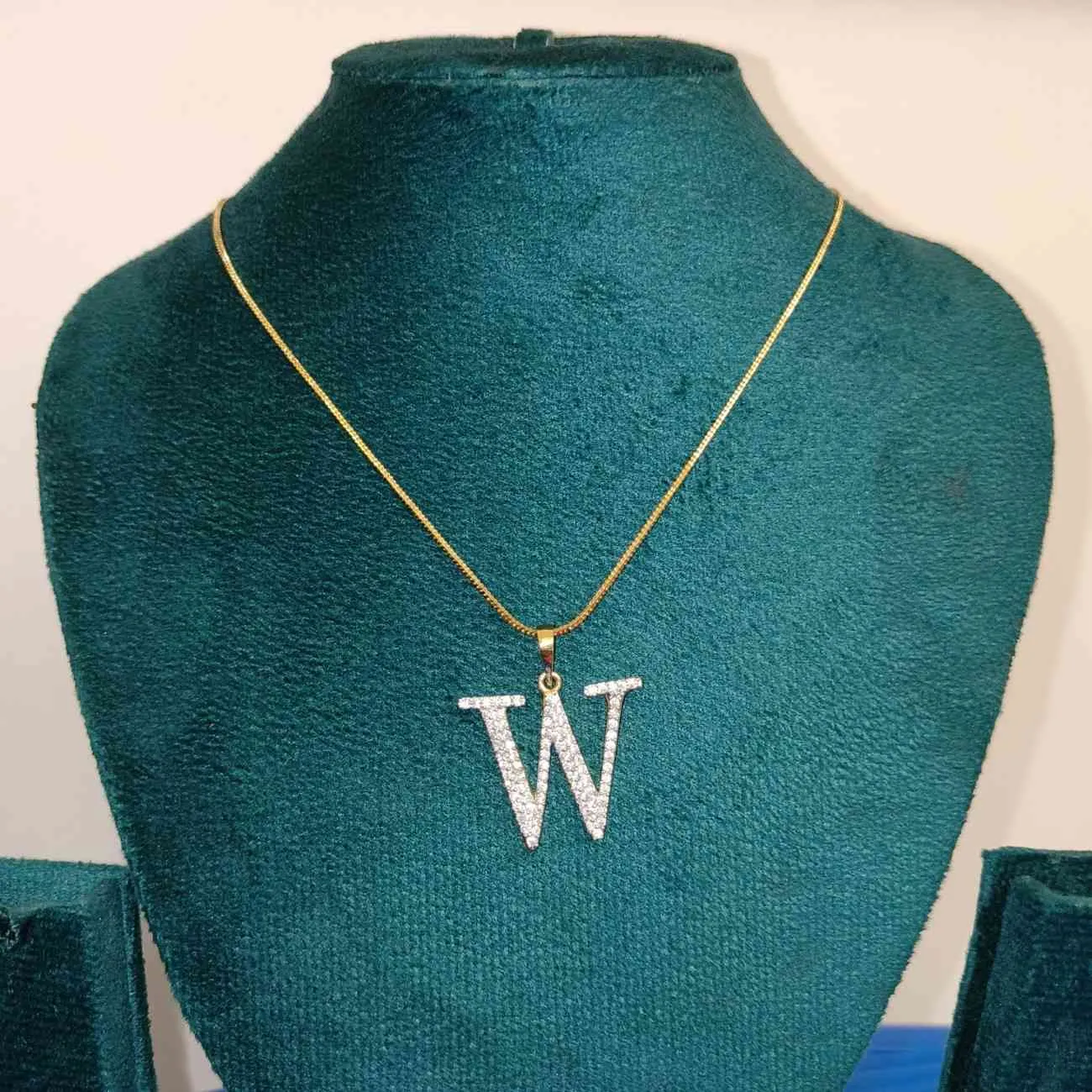 Nimoraa W Initial Gold Plated Pendant Chain
