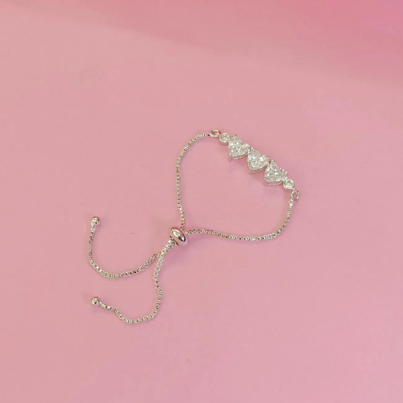 Nimoraa Amora Cupid Trio Line Bracelet – Silver White