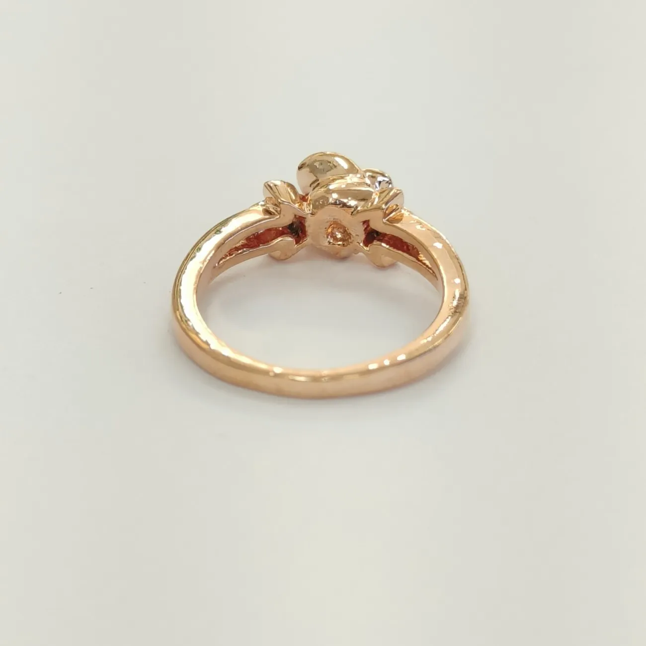 Nimoraa Rose Whisper Gold Ring