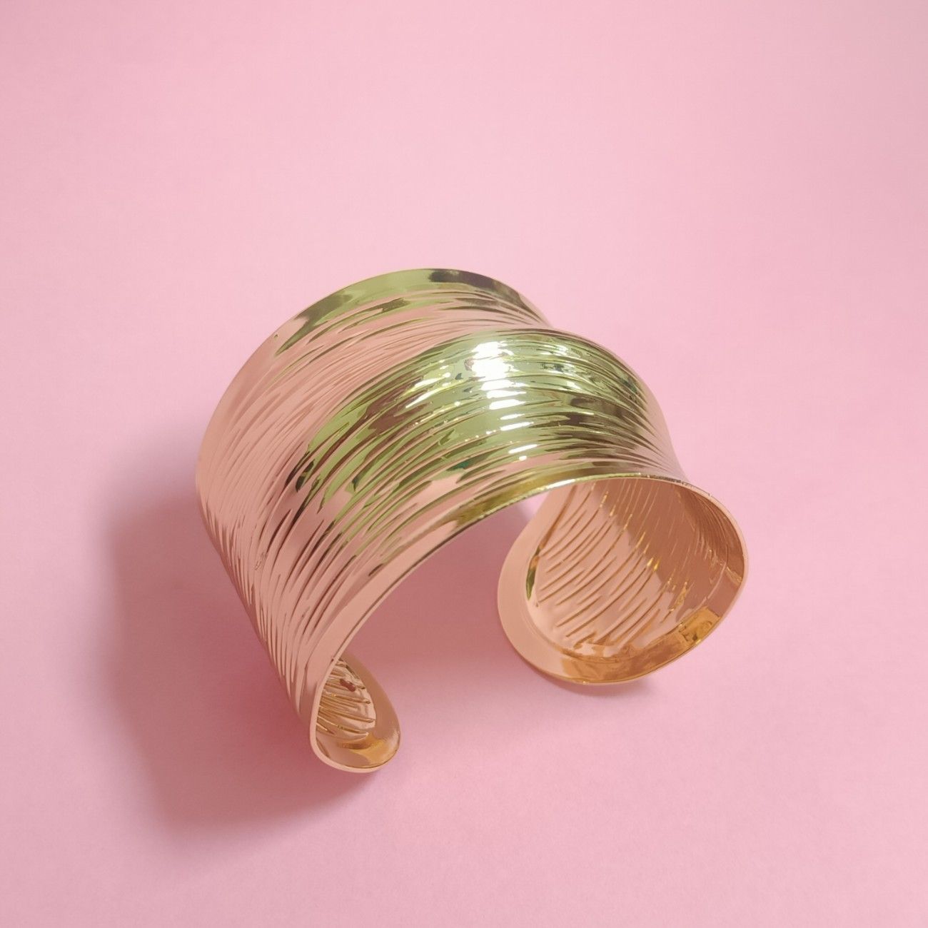 Aurex Ribbed Statement Cuff