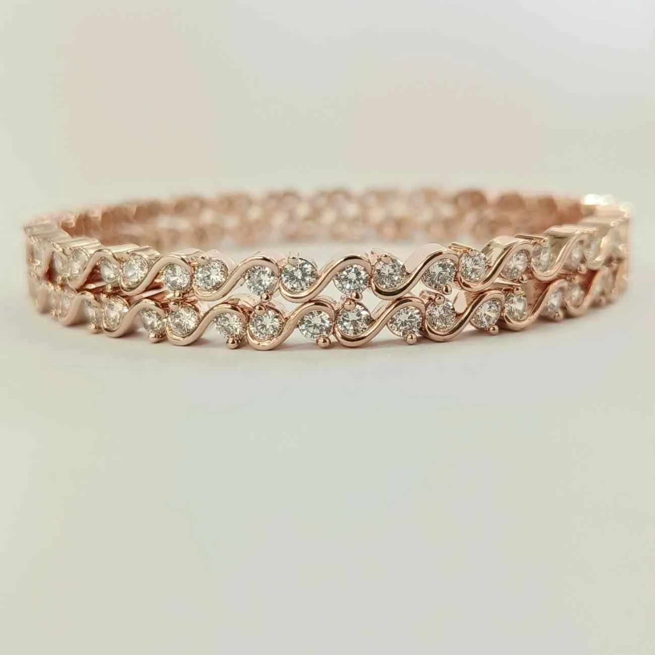 Rosé Ripple Crystal Flow Bangles