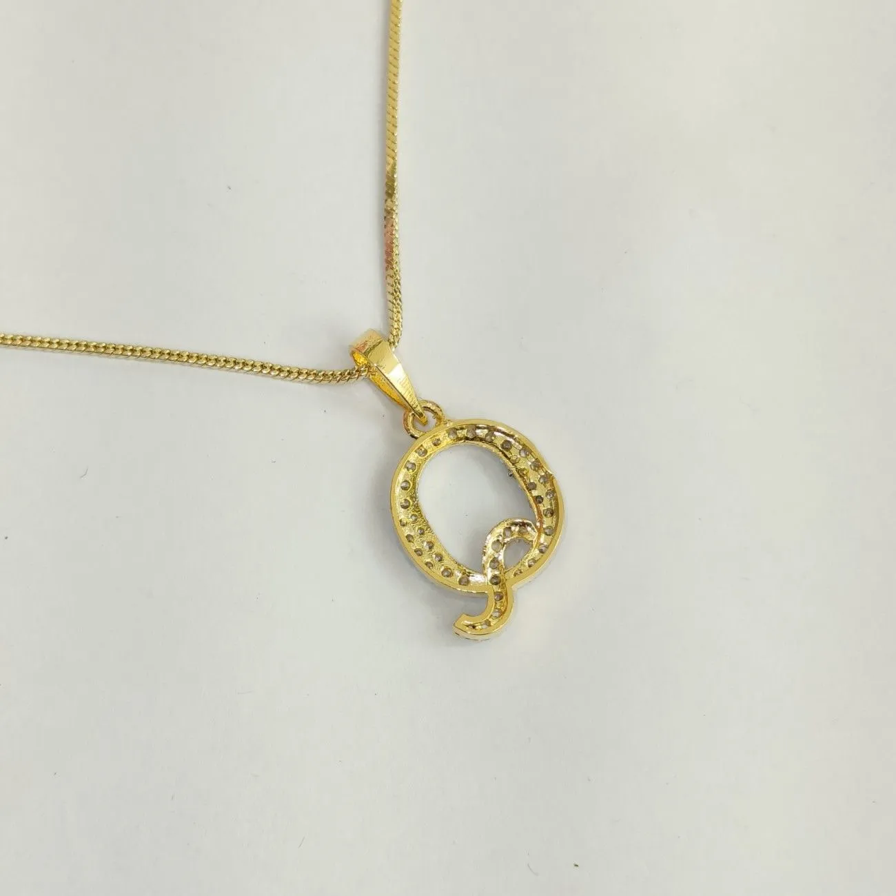 Nimoraa Q Initial Small Gold Plated White Stone Pendant Chain