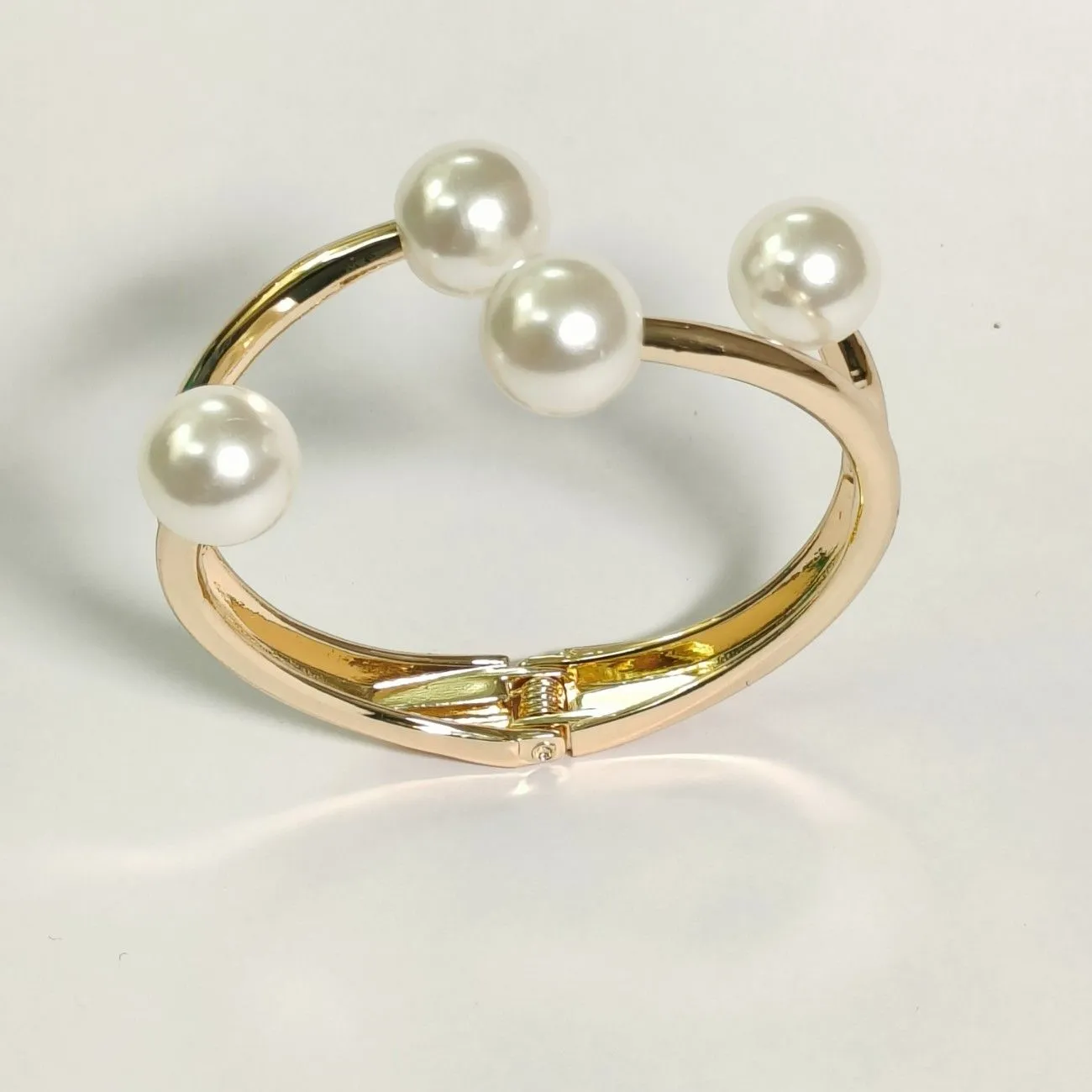 The Pearl Constellation Open Kada