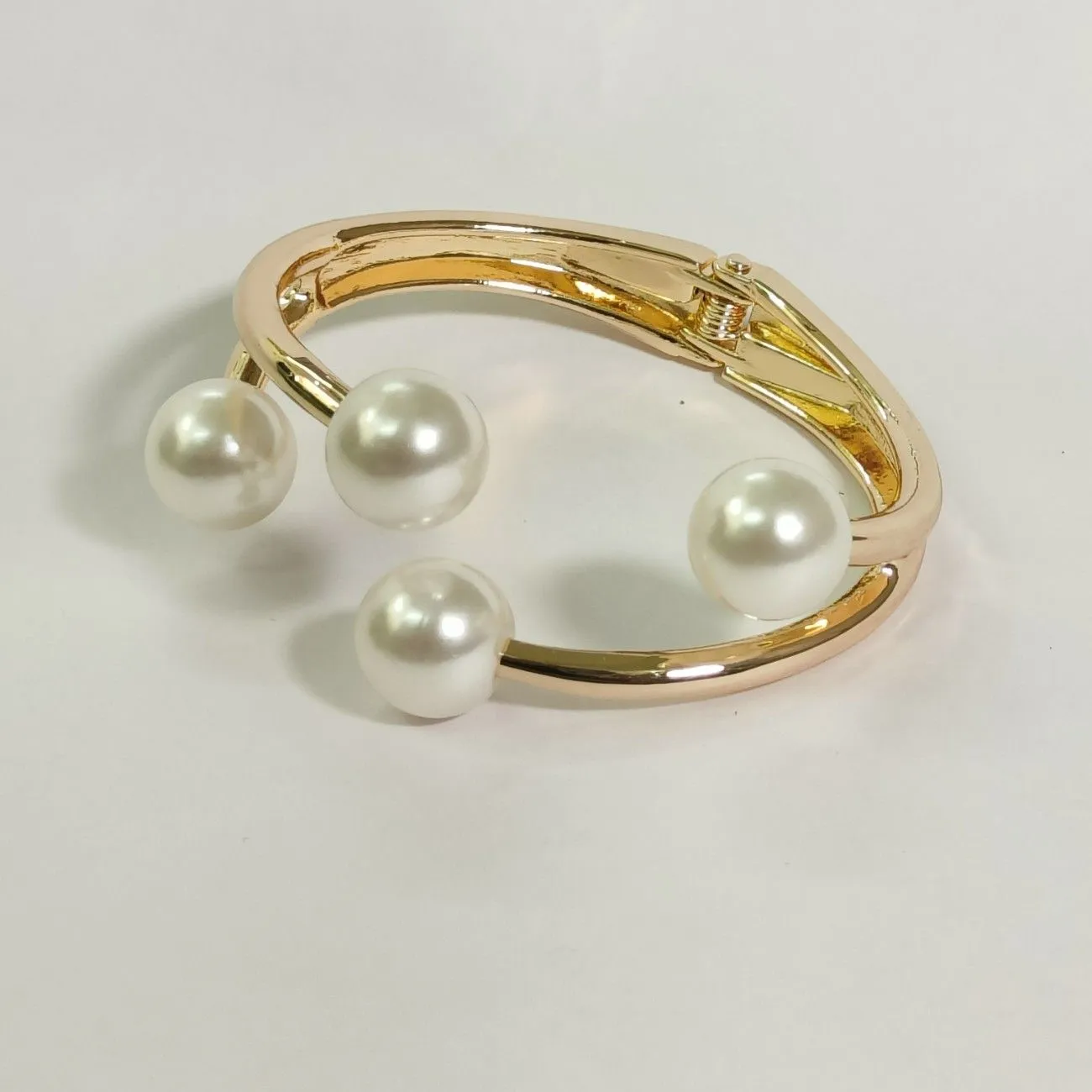 The Pearl Constellation Open Kada