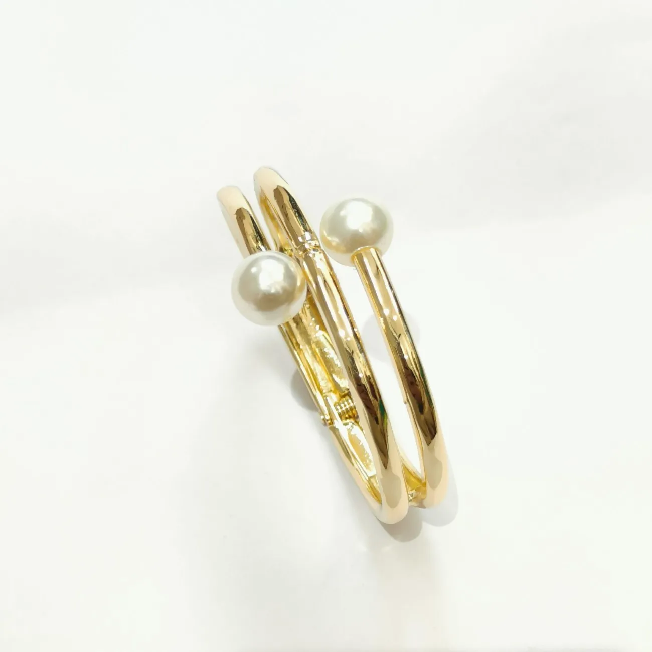 The Dual Pearl Harmony Kada