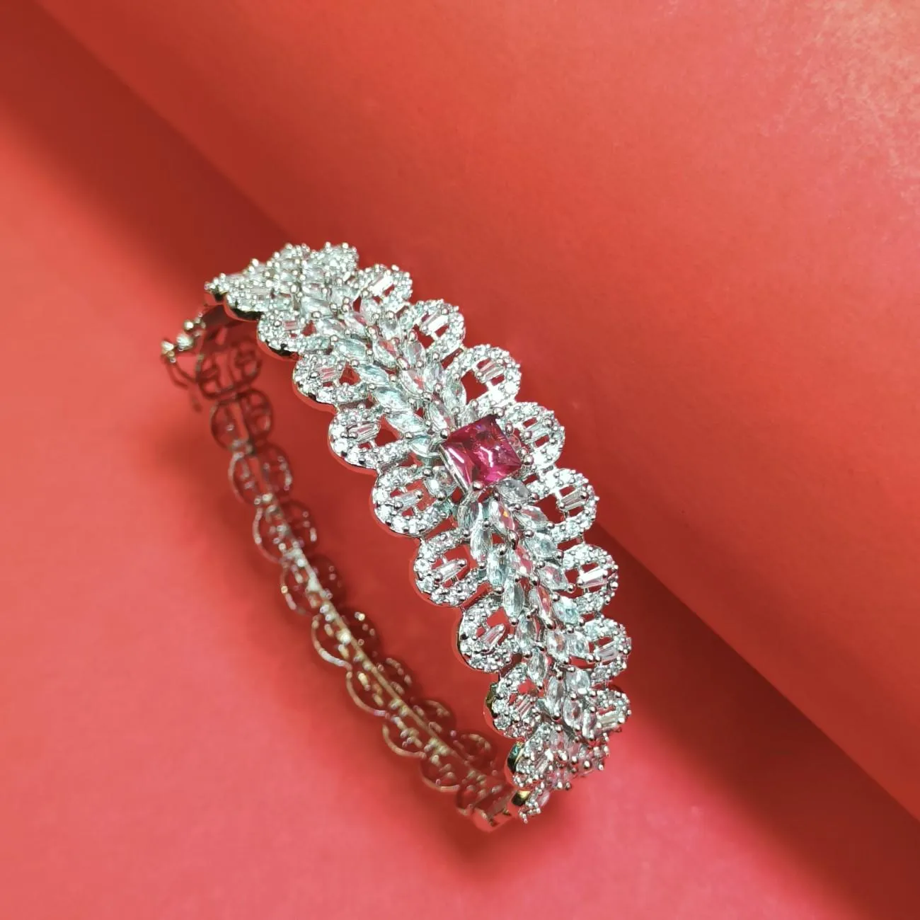 The Sparkly Red Delight Bracelet
