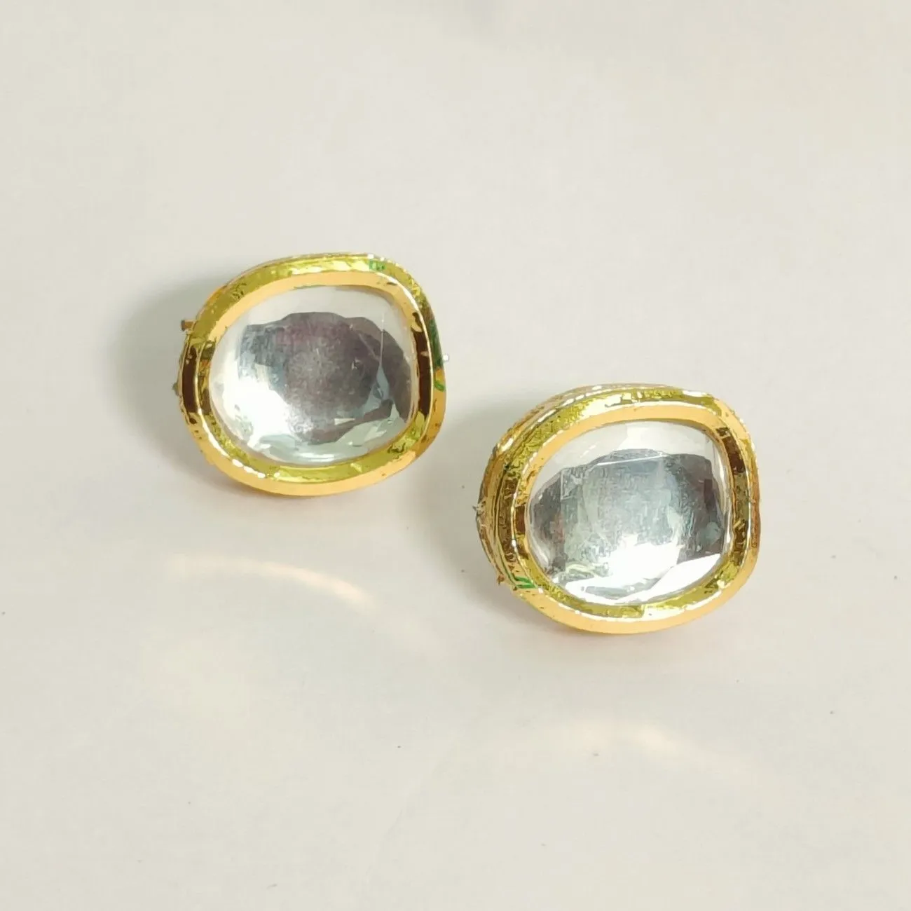 The Bold Cushion Kundan Single Line with Stud Earrings