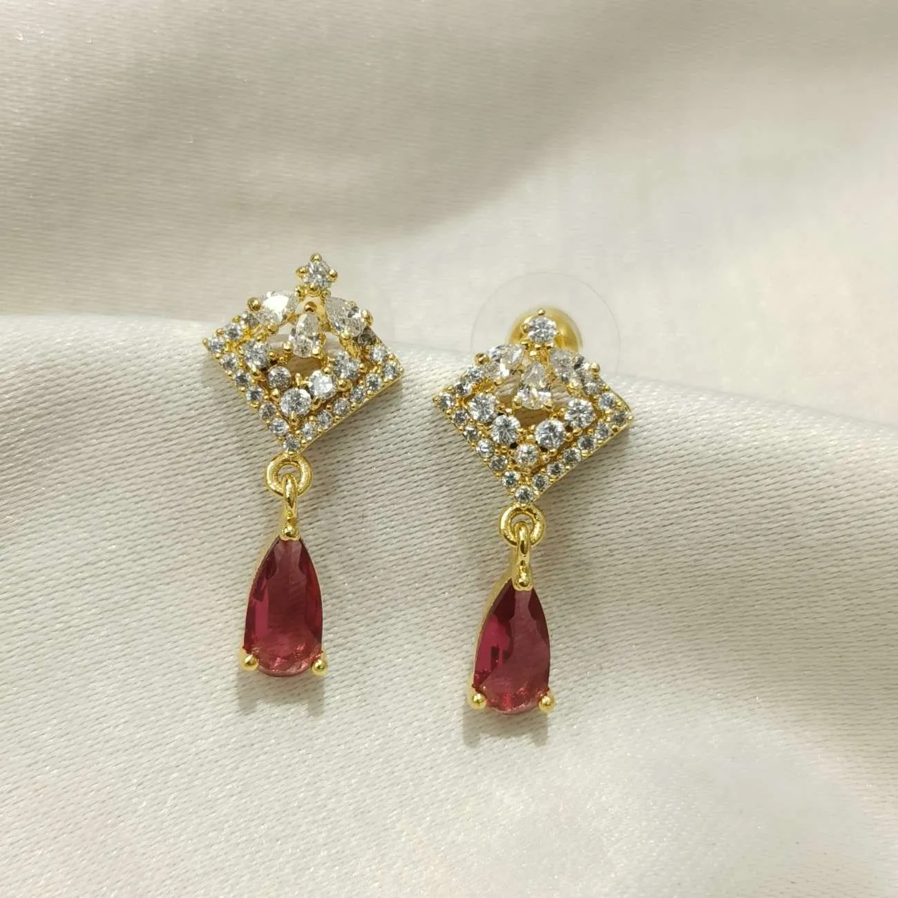 Rani Prism Drop Earrings