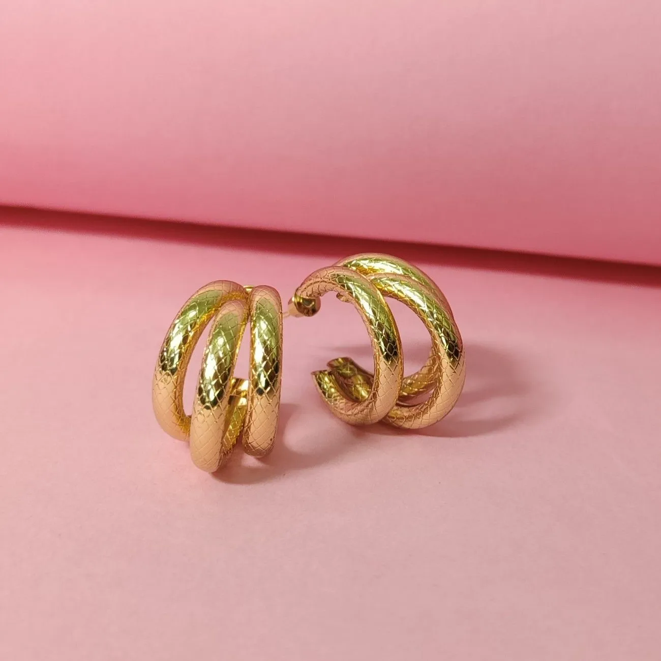 Serpentina Gold Coil Hoops